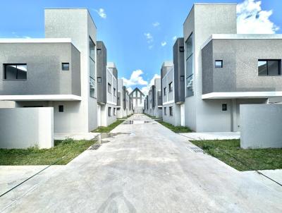 Sobrado para Venda, em Curitiba, bairro Uberaba, 3 dormitrios, 4 banheiros, 1 sute, 2 vagas